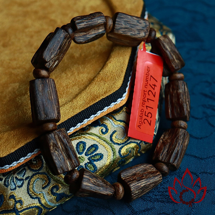 Vòng Trầm Hương Hạt Trúc Thô | Trầm Bì Rễ Cận Chìm